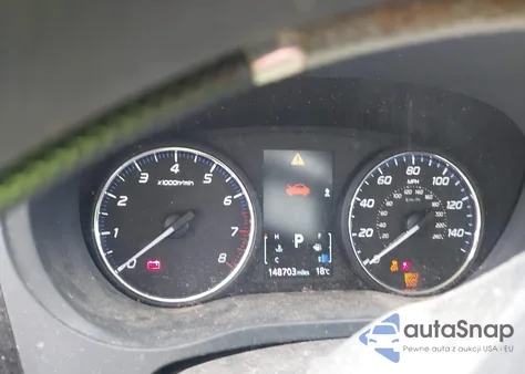 2018 Mitsubishi Outlander Es z USA, uszkodzony, nr VIN JA4AD2A3XJJ005807